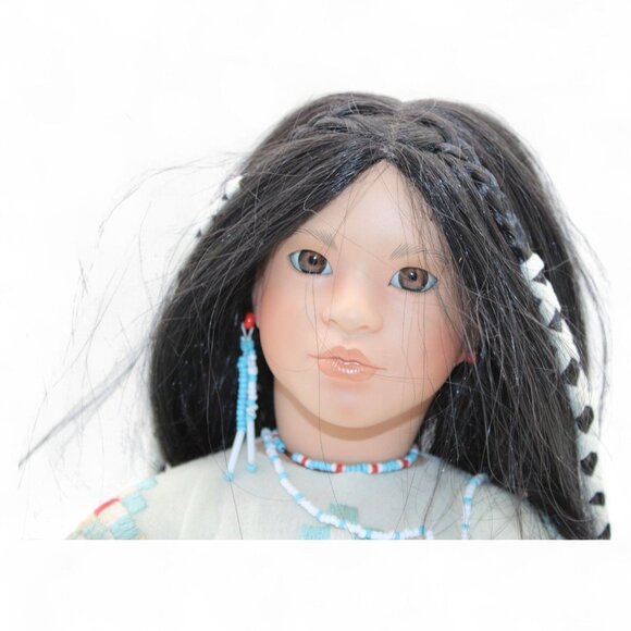 Silver Moon Native American Collectible Porcelain Doll By Linda Mason W/ Beaded - Picture 5 of 12